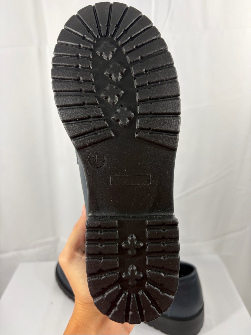 NWT Easy Street Women’s Size 7W Navy Blue Loafers - Picture 6 of 8